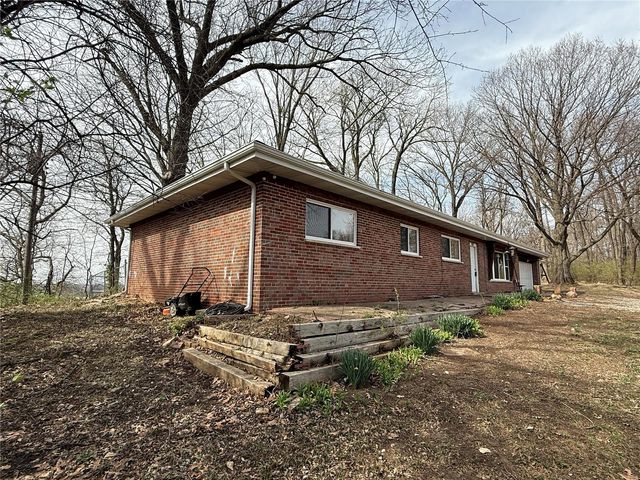 1227 Teson Road, Hazelwood, MO 63042