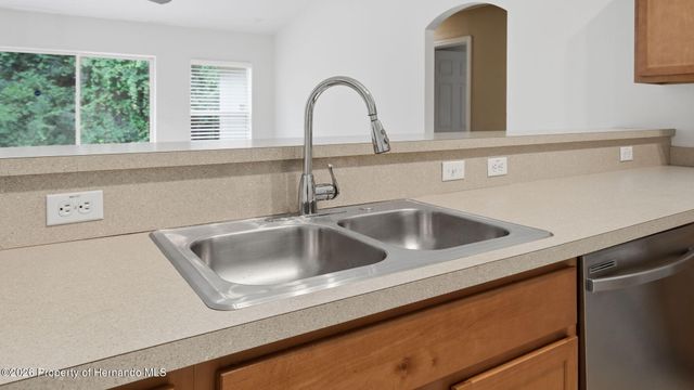 57 Pine Drive, Homosassa, FL 34446