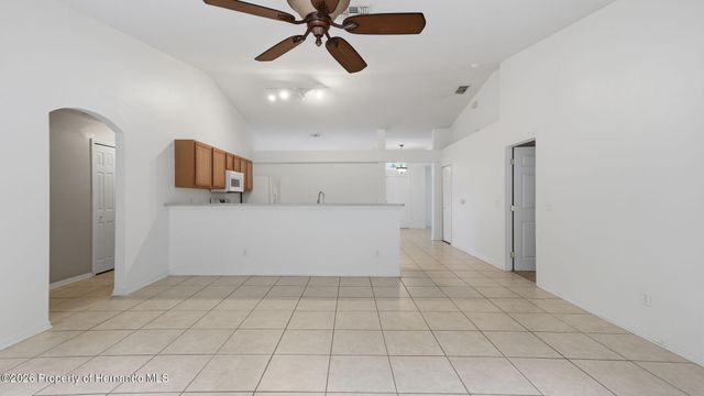 57 Pine Drive, Homosassa, FL 34446