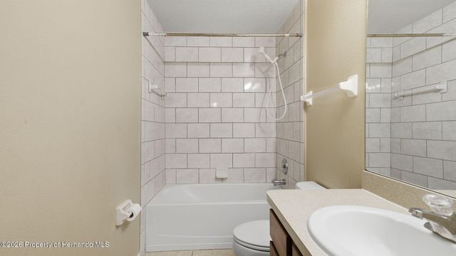 57 Pine Drive, Homosassa, FL 34446