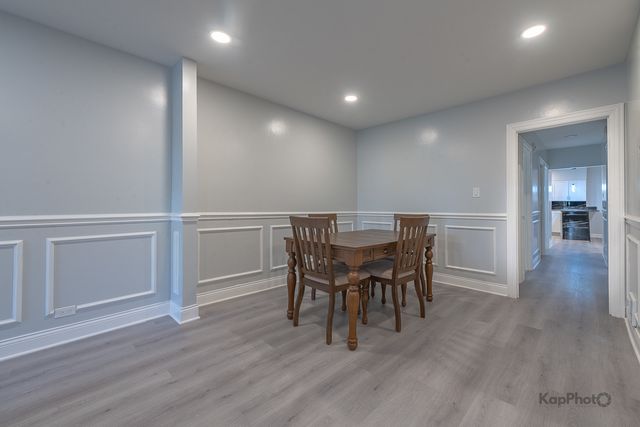 6259 W Peterson Avenue, Chicago, IL 60646