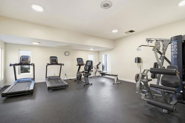 286 Santa Susana, San Leandro, CA 94579