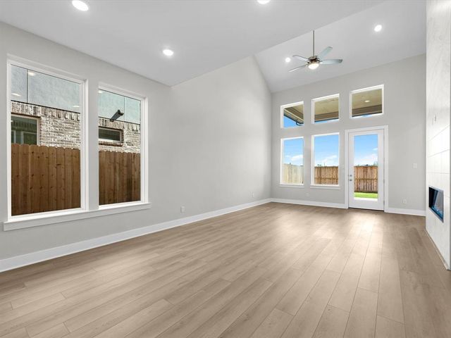 2302 Fresh Flower Way, Richmond, TX 77406