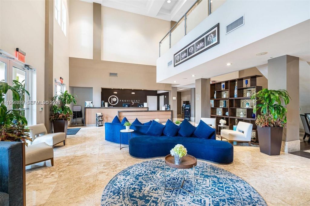 Image 12 of property listing at 5300 NW 87th Ave 1209, Doral, FL 33178