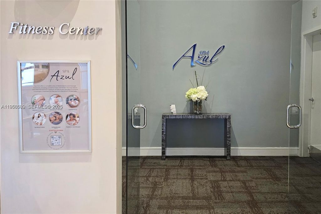 Image 19 of property listing at 5300 NW 87th Ave 1209, Doral, FL 33178