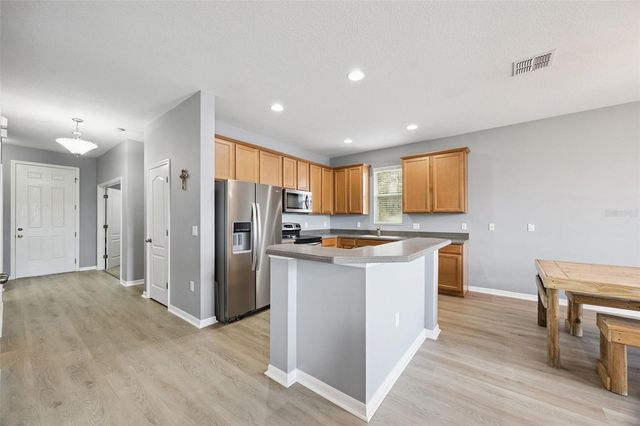 381 MISTY OAKS LANE, Eustis, FL 32736