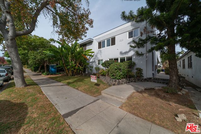 1323 11th Street, Santa Monica, CA 90401