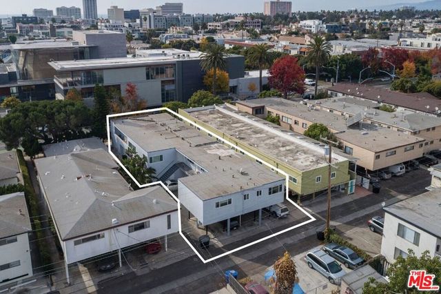 1323 11th Street, Santa Monica, CA 90401