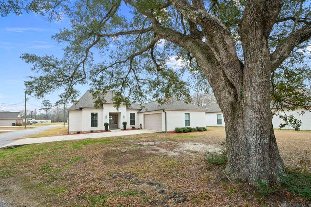 35926 Cane Market Rd, Denham Springs, LA 70706