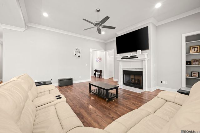 35926 Cane Market Rd, Denham Springs, LA 70706