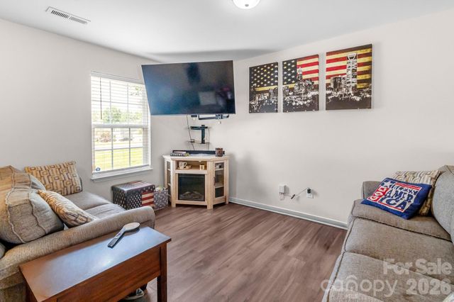 107 Olivia Lane, Lincolnton, NC 28092