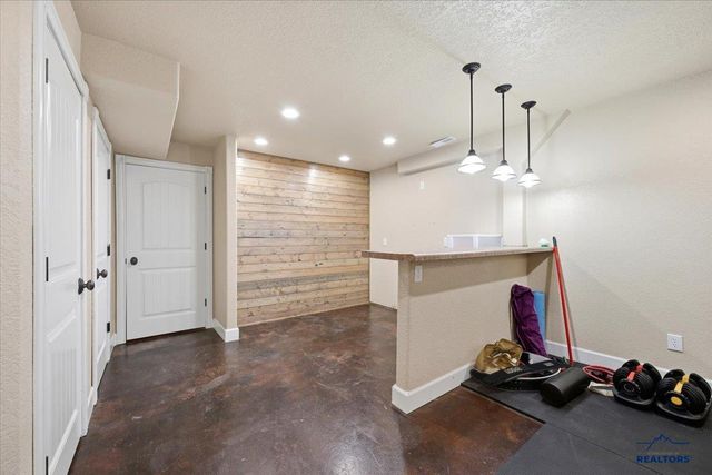 12312 STAMPEDE RD, Whitewood, SD 57779