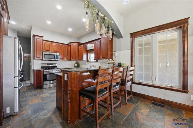 12312 STAMPEDE RD, Whitewood, SD 57779