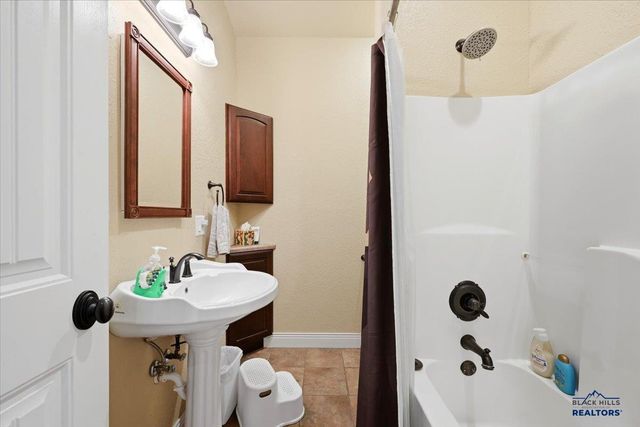 12312 STAMPEDE RD, Whitewood, SD 57779