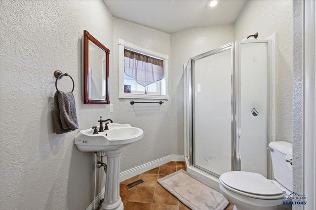 12312 STAMPEDE RD, Whitewood, SD 57779