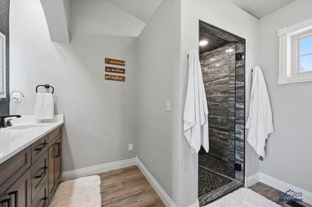 12312 STAMPEDE RD, Whitewood, SD 57779