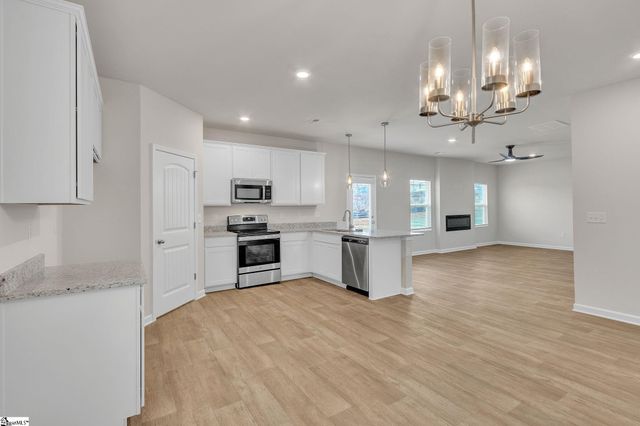 609 Silver Fir Street, Piedmont, SC 29673