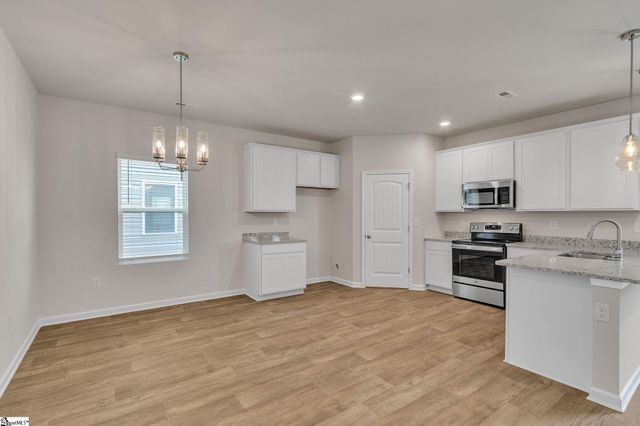 609 Silver Fir Street, Piedmont, SC 29673