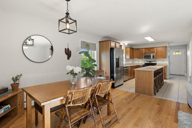 15 Barbara Lane, Winooski, VT 05404
