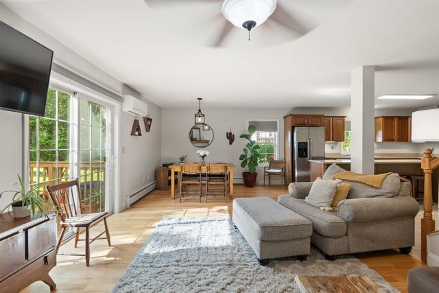 15 Barbara Lane, Winooski, VT 05404