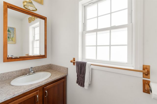 15 Barbara Lane, Winooski, VT 05404
