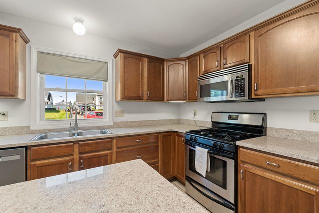 15 Barbara Lane, Winooski, VT 05404