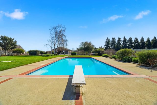 730 Lepa Court, Gilroy, CA 95020