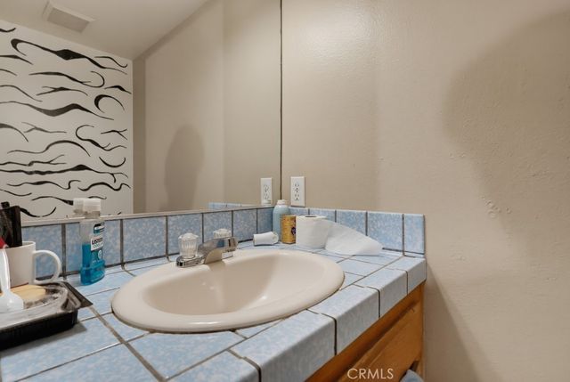 4163 W 160th, Lawndale, CA 90260