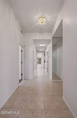 1038 LOS JARDINES Circle, El Paso, TX 79912