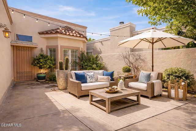 1038 LOS JARDINES Circle, El Paso, TX 79912