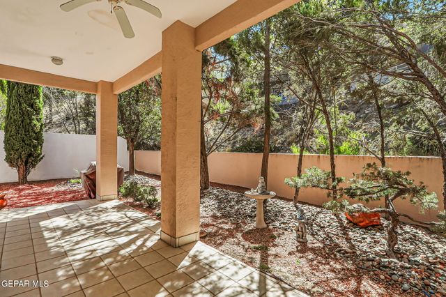 1038 LOS JARDINES Circle, El Paso, TX 79912