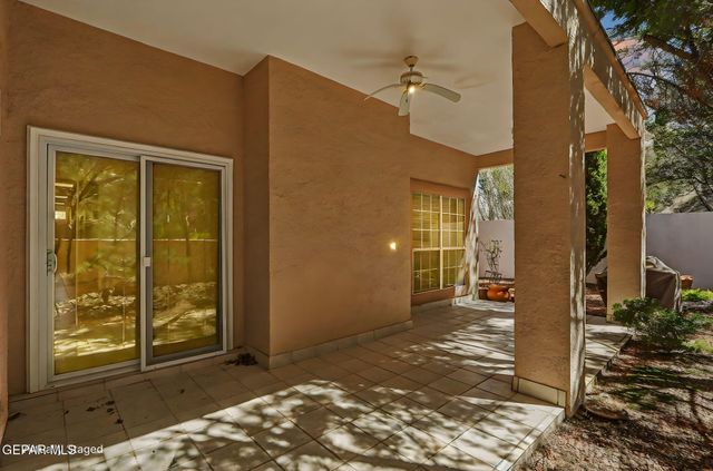 1038 LOS JARDINES Circle, El Paso, TX 79912