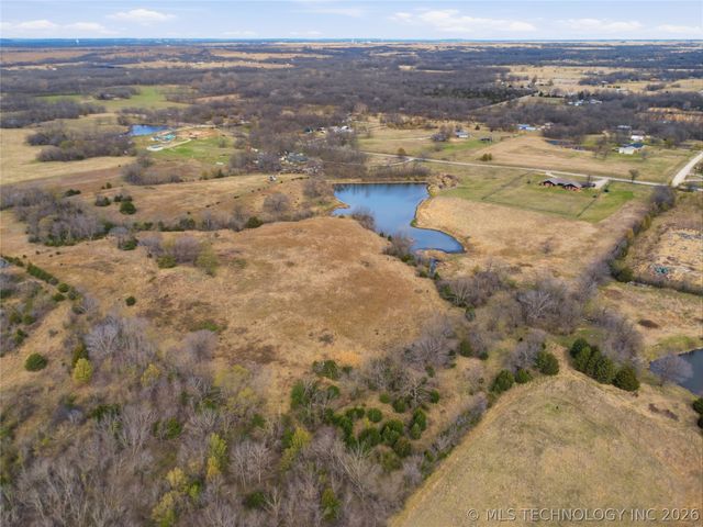 402691 W 2400 Road, Bartlesville, OK 74006