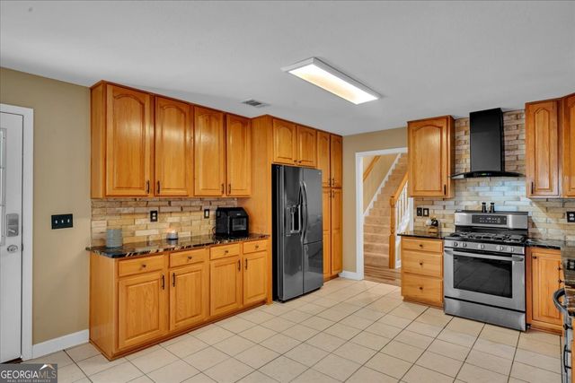 116 Cedar Creek Drive, Dublin, GA 31021