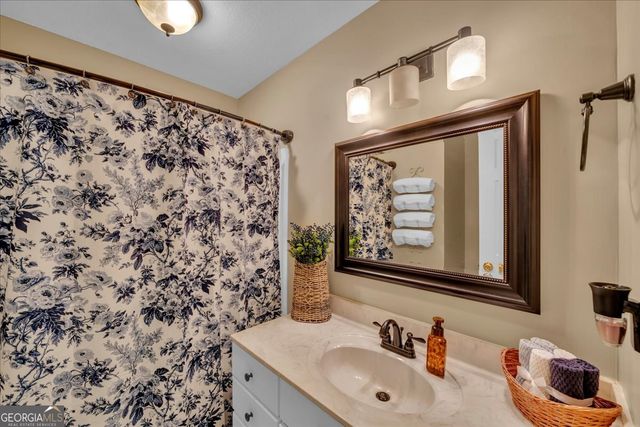 116 Cedar Creek Drive, Dublin, GA 31021
