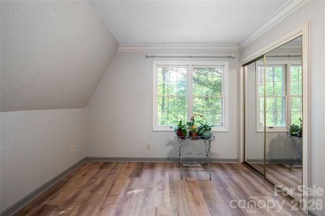 7 Cooper Cove S, Hendersonville, NC 28739