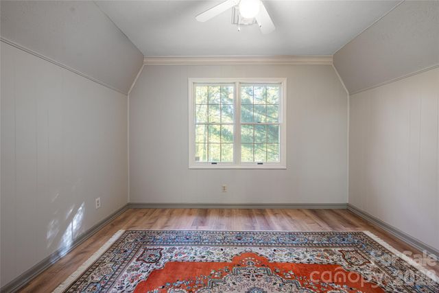 7 Cooper Cove S, Hendersonville, NC 28739