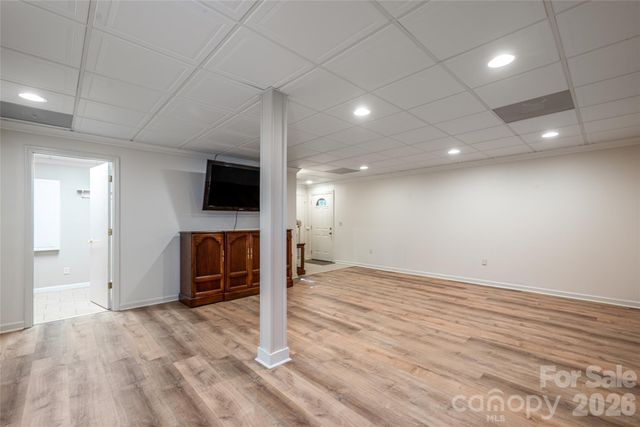 7 Cooper Cove S, Hendersonville, NC 28739