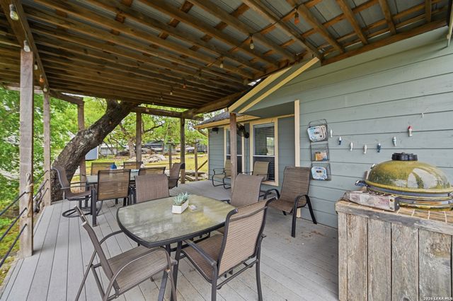 1518 LAKESIDE, Canyon Lake, TX 78133