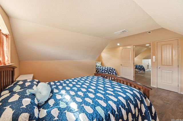 1518 LAKESIDE, Canyon Lake, TX 78133