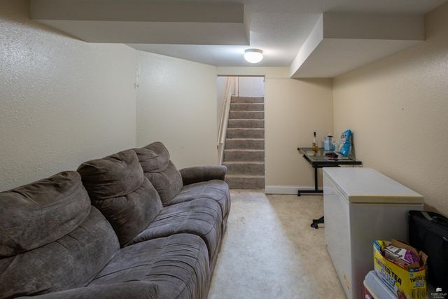 830 Laramie Street, Manhattan, KS 66502