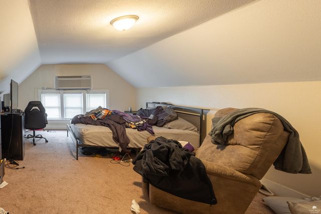 830 Laramie Street, Manhattan, KS 66502