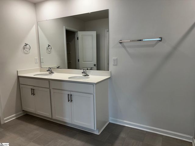 1348 Ledsham Court, Greer, SC 29388