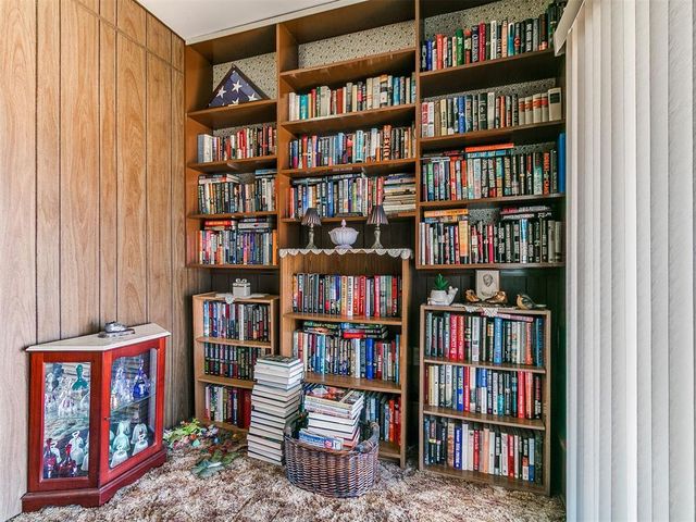 705 Mark Drive, Del City, OK 73115