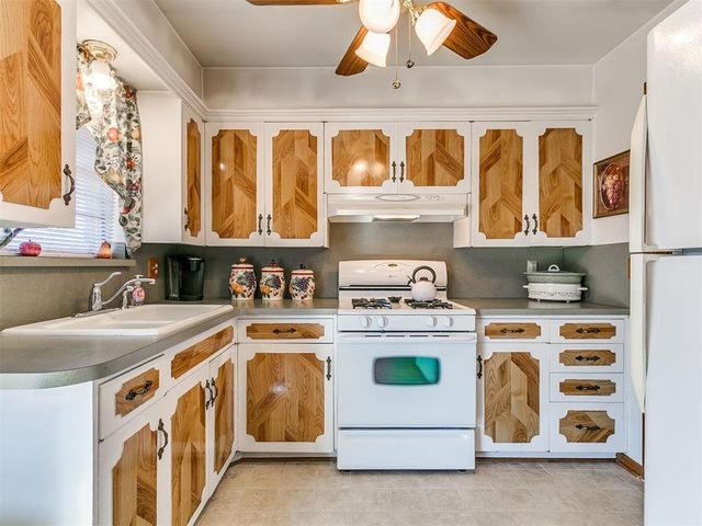 705 Mark Drive, Del City, OK 73115