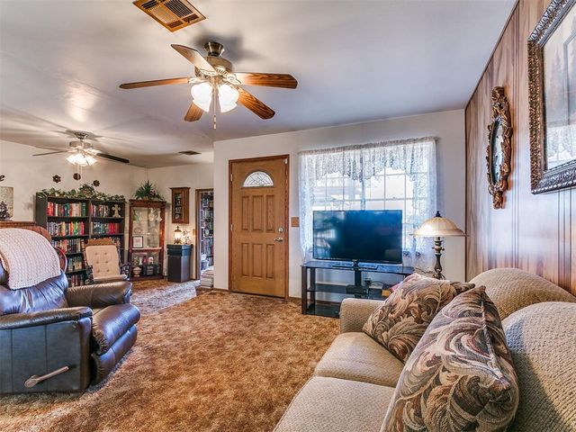 705 Mark Drive, Del City, OK 73115