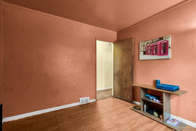 22533 S Kane Street, Detroit, MI 48223