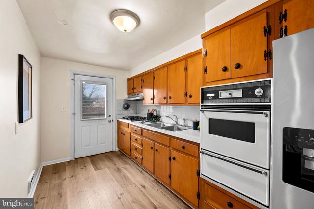 1011 LINDEN AVE, Baltimore, MD 21227