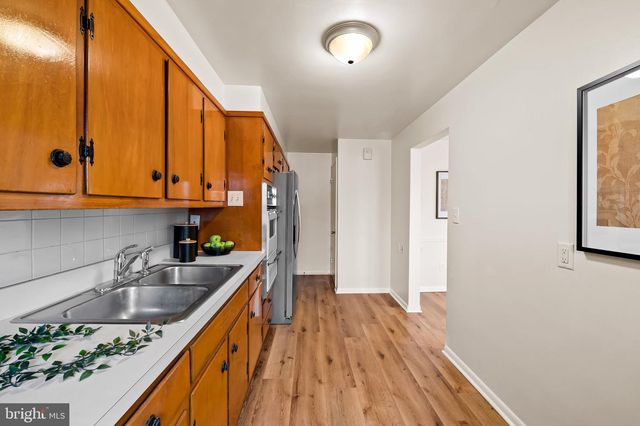 1011 LINDEN AVE, Baltimore, MD 21227