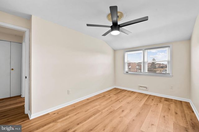 1011 LINDEN AVE, Baltimore, MD 21227